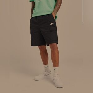 Nike Club Woven Cargo Shorts ~ Black FB1246-010 | Men's: M *NWT